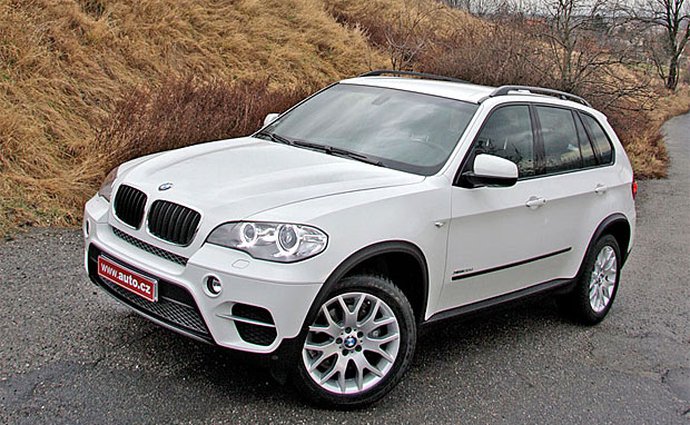 BMW X5 má problémy s brzdami