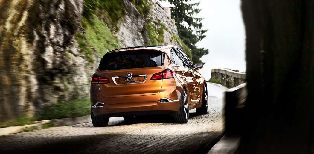 BMW Concept Active Tourer Outdoor