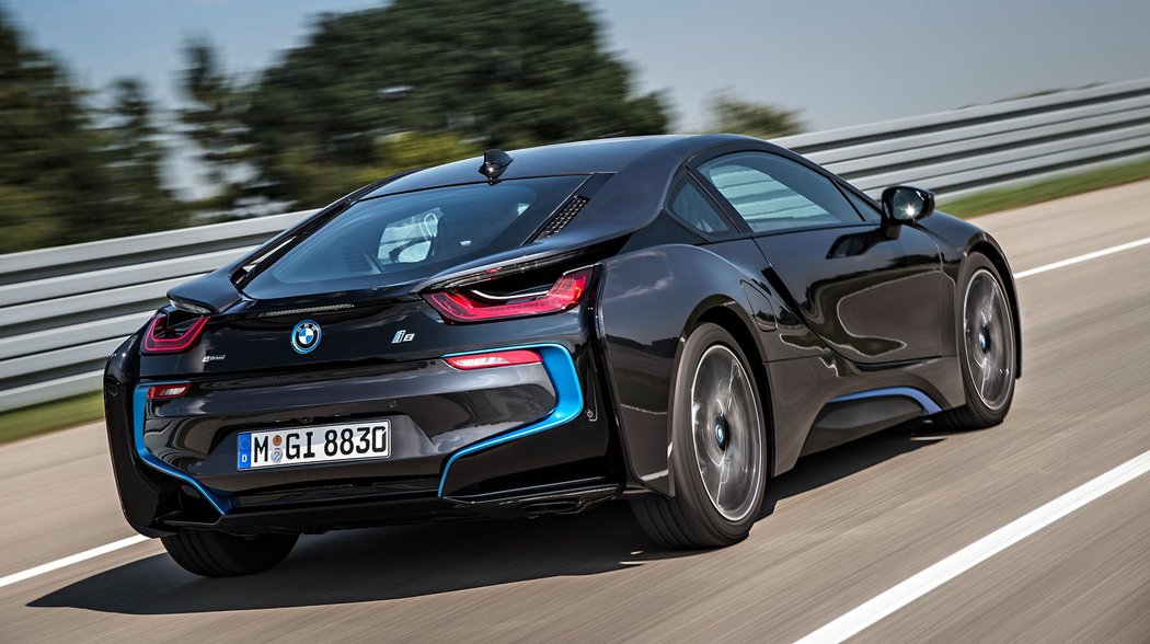 BMW i8