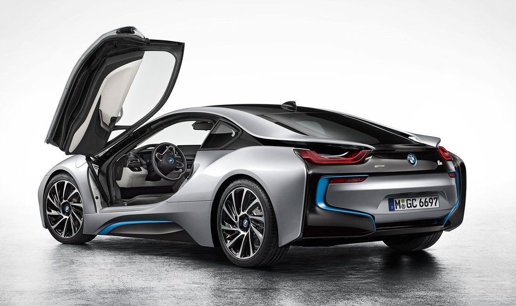 BMW i8