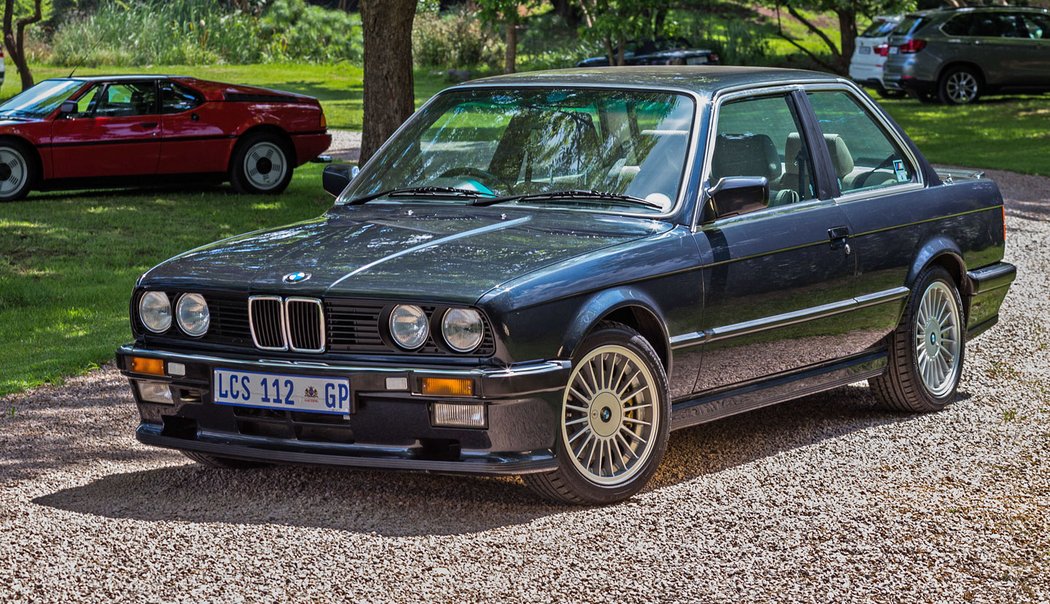 BMW 333i (1985-1987)