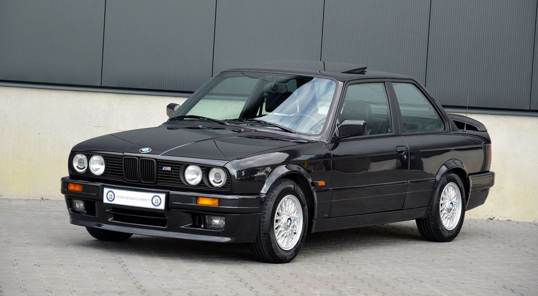 BMW 320is Coupe (1988-1990)