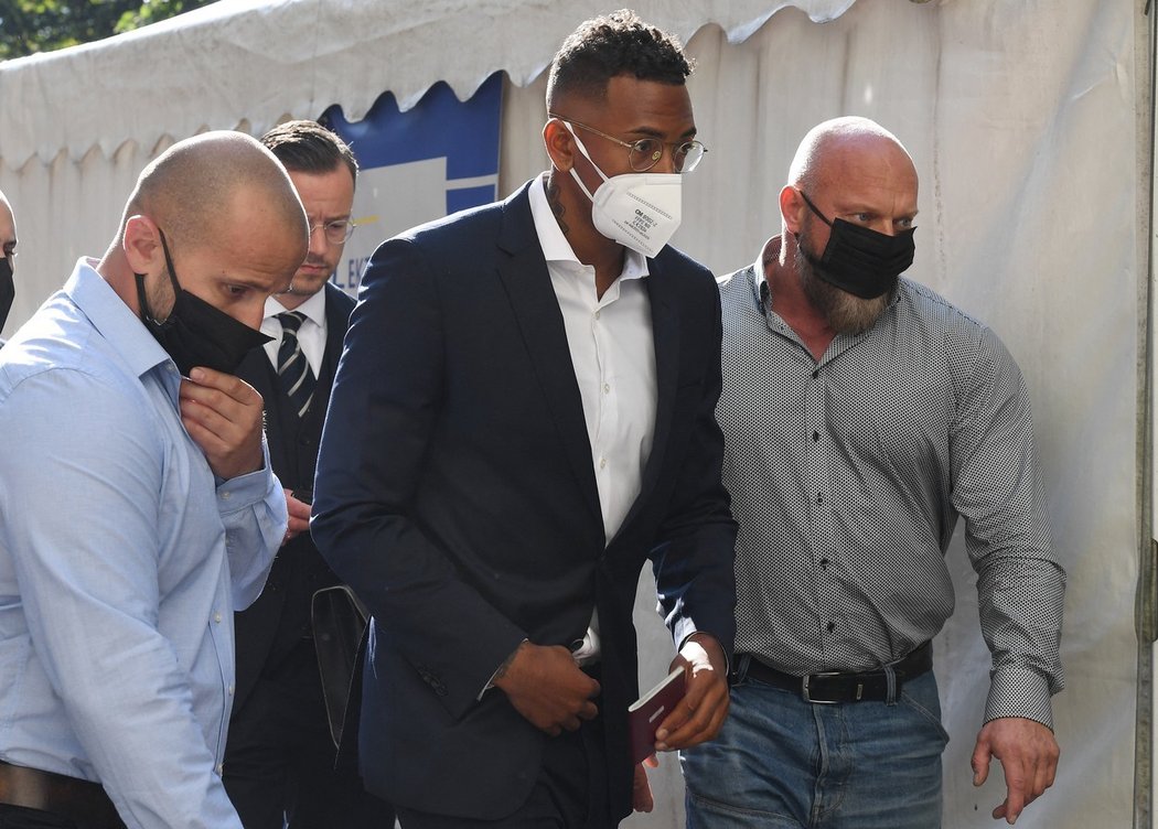 Boateng ve čtvrtek předstoupil před soud