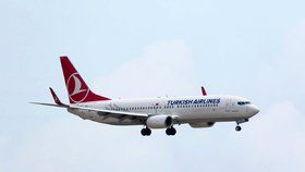 Boeing 373 Turkish Airlines