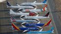 Boeing po problémech s řadou 737 MAX loni dodal pouze 380 strojů. Předstihl ho Airbus