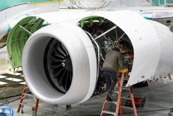 Takto probíhá výroba a finální montáž Boeingu 737 MAX.