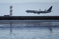 Boeing pod tlakem: MAX byl „vadný“, tvrdí aerolinky a chtějí odškodné