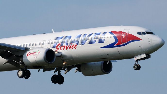 Boeing 737 Travel Service, který dnes nezvládl přistání v Pardubicích