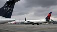 Boeing 767 Delta Airlines na ruzyňském letišti