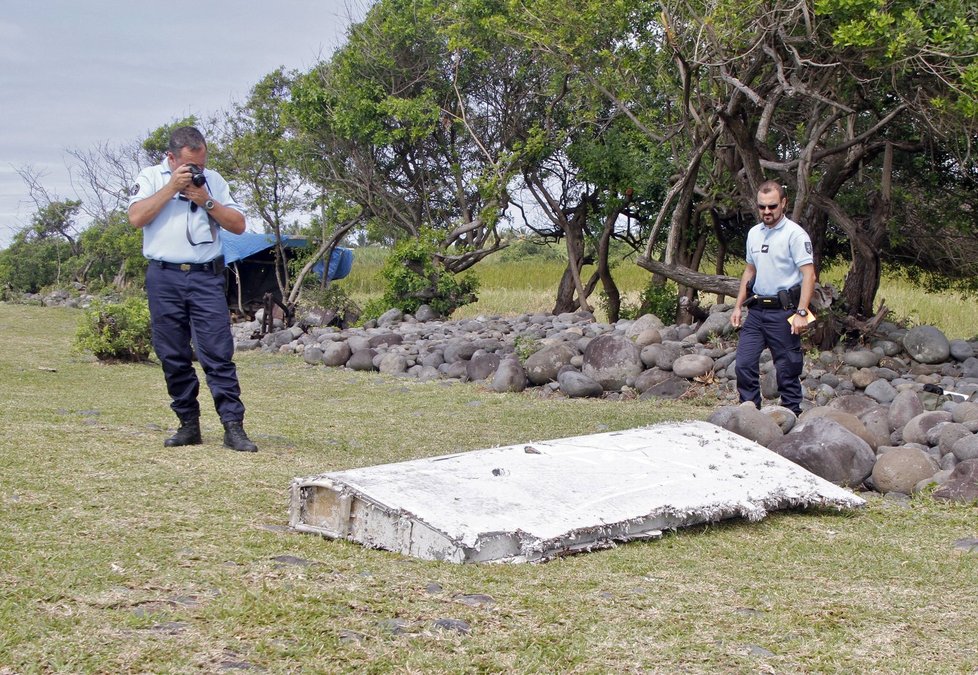 Pátrání po letu MH370 trvalo do ledna letošního roku.