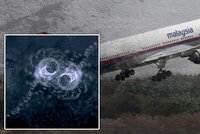 Teorie zmizení malajsijského letadla: Boeing 777 zmizel v aeronautické černé díře!