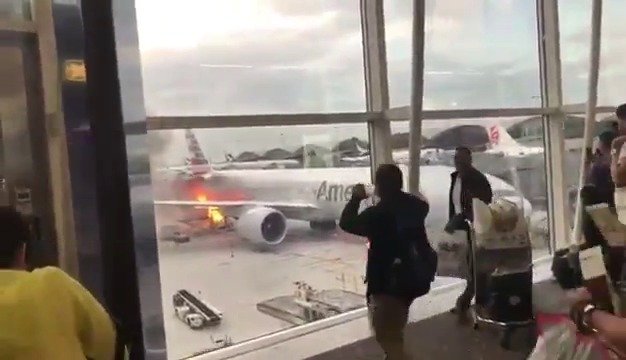 Požár nákladu Boeingu 777 na Mezinárodním letišti Hongkong