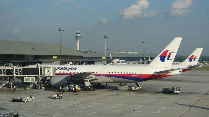 Boeing 777 společnosti Malaysia Airlines podobný tomu, který se u vietnamského pobřeží zřítil do moře