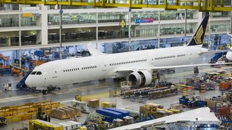 Boeing jedná s úřady kvůli výrobní chybě dreamlinerů, kontrola se může týkat 900 letadel