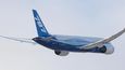 Prodeje Boeingu 787 Dreamliner nepoškodily ani technické potíže. Boeing dodal 65 letadel a těší se z 182 nových objednávek.