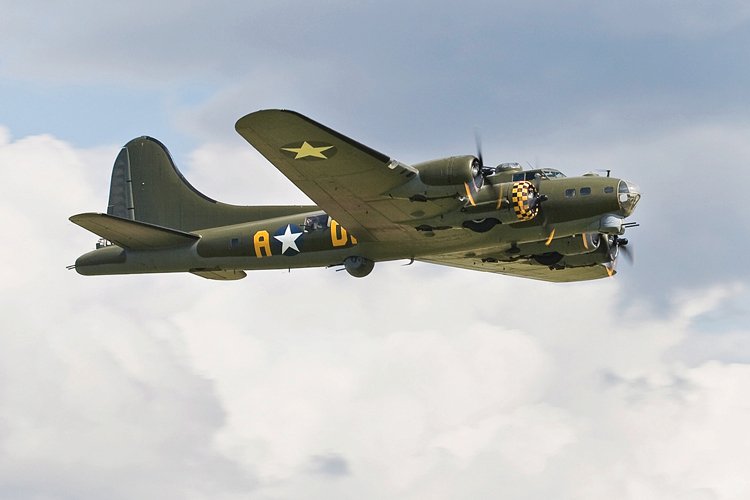 Vystřihovánka létající pevnosti Boeing B-17