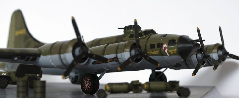 Boeing B-17 a jeho doplňky