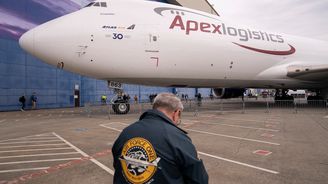 Poslední Boeing 747 míří k zákazníkovi. V letectví končí éra obřích strojů