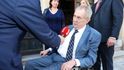 Exprezident Miloš Zeman přijíždí na oslavu 95. narozenin Jiřiny Bohdalové Exprezident Miloš Zeman přijíždí na oslavu 95. narozenin Jiřiny Bohdalové