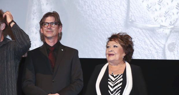 Premiéra filmu Klec: Jiřina Bohdalová s režisérem Jiřím Strachem