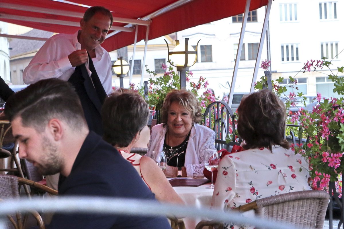 Bohdalová přijela podpořit syna svého přítele