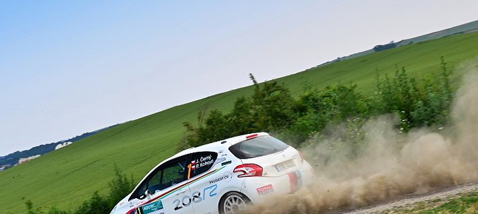 Jan Černý se svým Peugeotem se chystá na další ročník Bohemia Rallye