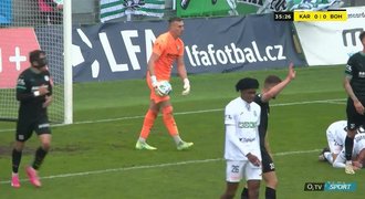 ONLINE + VIDEO: Karviná - Bohemians 1:0. Budínský dorazil vlastní střelu