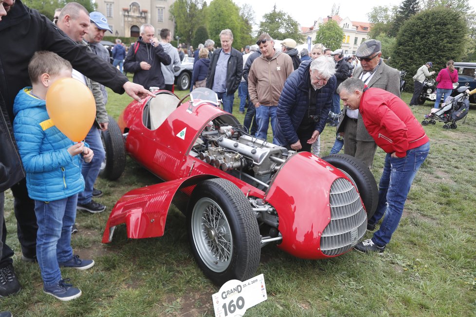 Takovéhle parádní kousky se předvedly v Bohnicích při Grand Veteran 2019.