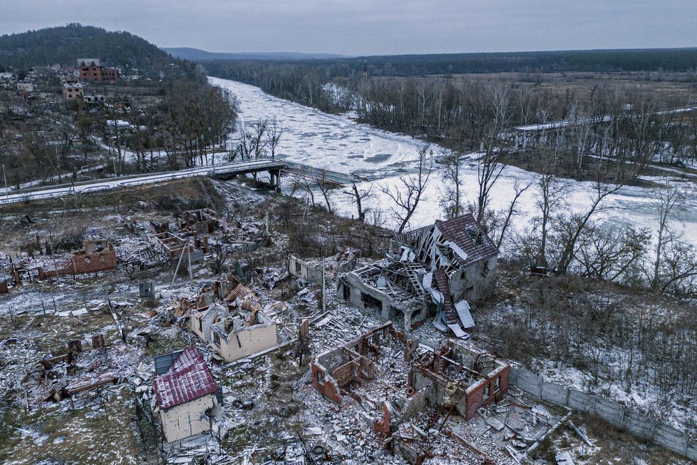 Zničená vesnice Bohorodyčne, která leží v Doněcké oblasti.
