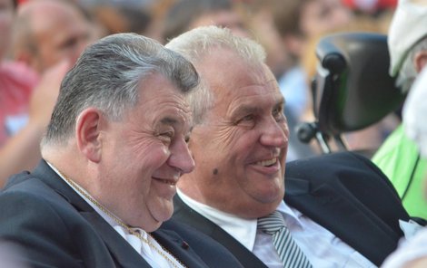 Kardinál Duka a prezident Zeman