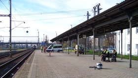 Všechny vlaky mají začít jezdit přes Bohumín až začátkem dubna.