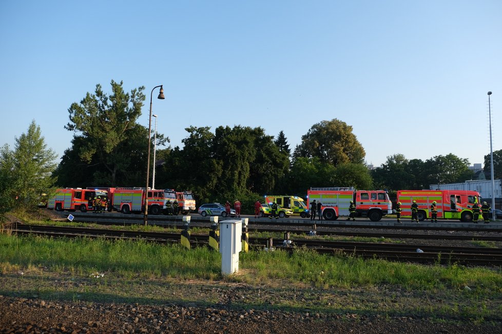 V Bohumíně se srazilo pendolino s posunovací lokomotivou. Strojvedoucí (†54) vlaku nepřežil.