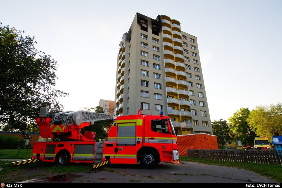 Požár v Bohumíně si vyžádal 11 obětí a několik zraněných