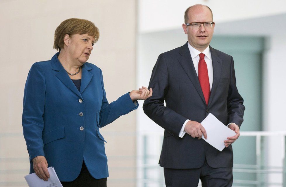Premiér Bohuslav Sobotka s německou kancléřkou Angelou Merkelovou