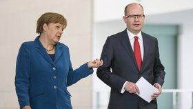 Premiér Bohuslav Sobotka s německou kancléřkou Angelou Merkel