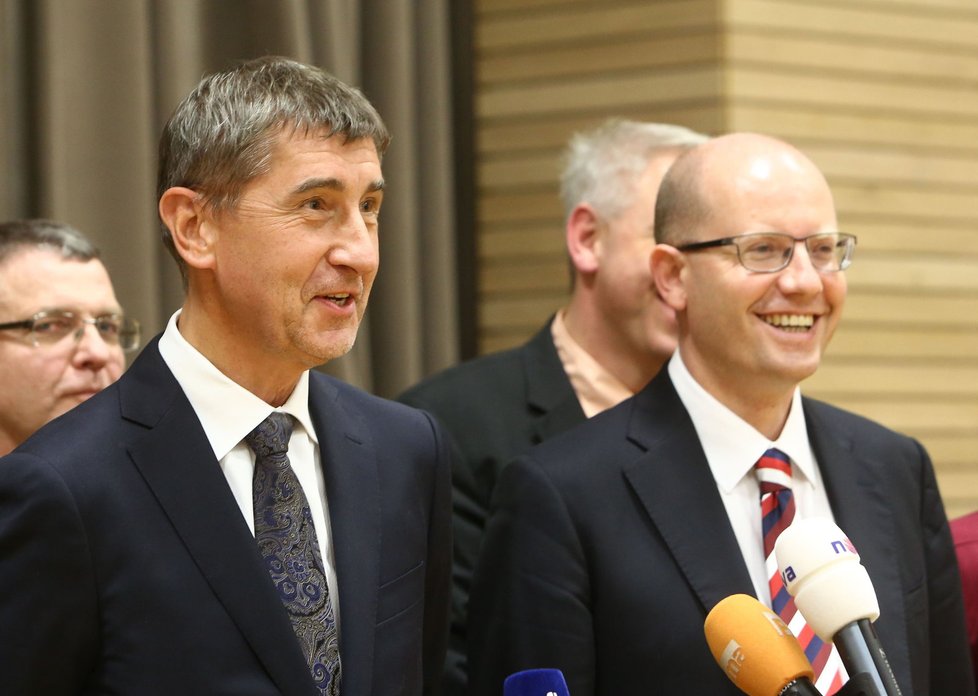 Andrej Babiš a Bohuslav Sobotka, šéfové dvou momentálně nejsilnějších politických stran v zemi