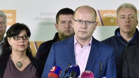 Bohuslav Sobotka chystá patrně změny mezi ministry za ČSSD.