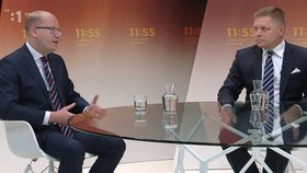 Premiér Bohuslav Sobotka vystoupil na slovenské veřejnoprávní televizi RTVS spolu s Robertem Ficem.