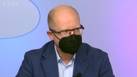 Sobotka o Vrběticích: Zeman nahrává ruské propagandě, vláda udělala chyby i dobré kroky