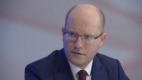 Dnes již poslanec Bohuslav Sobotka (ČSSD) zvažuje vstup do komunální politiky.