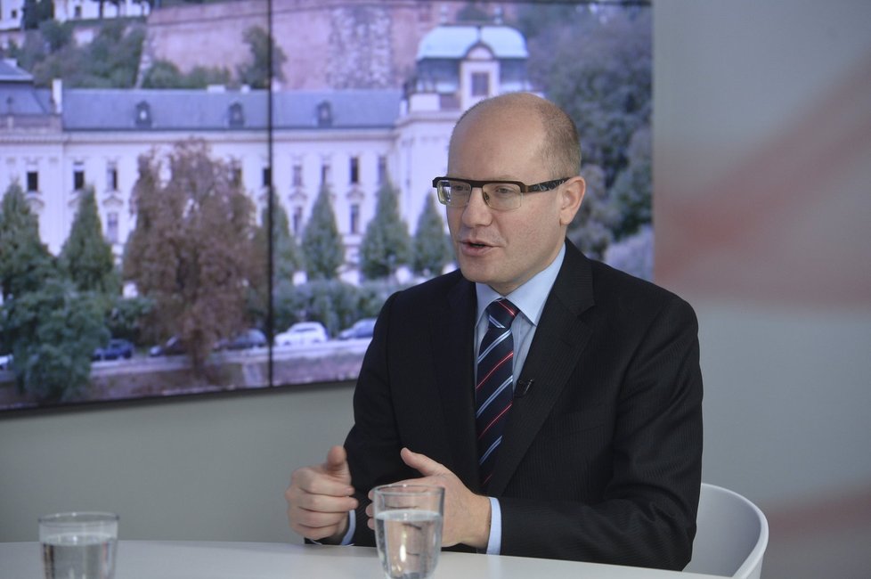 Předseda vlády Bohuslav Sobotka (ČSSD) v pořadu Blesk TV „Ptám se, pane premiére“