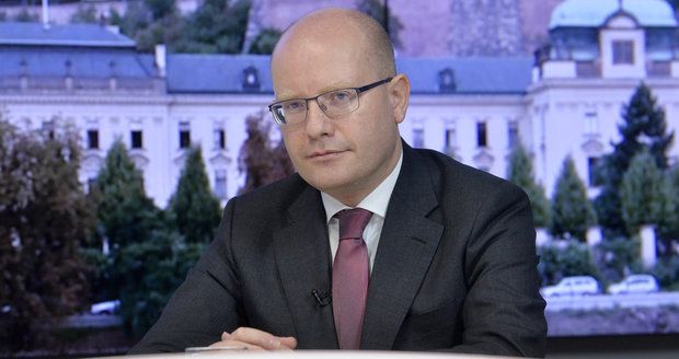 Sobotka v krajích sílí: Staví se za něj jedna buňka ČSSD za druhou