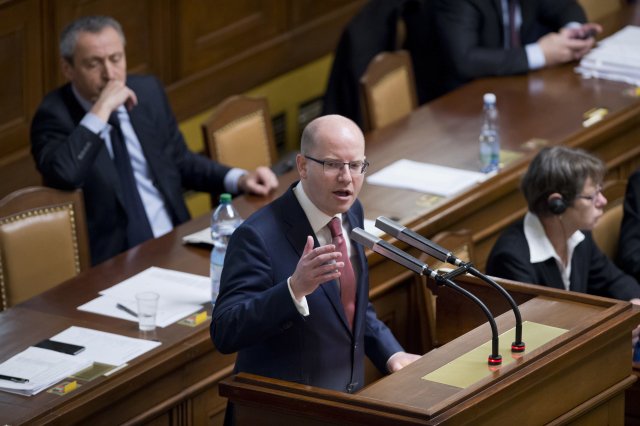Premiér Bohuslav Sobotka při projednávání rozpočtu ve Sněmovně