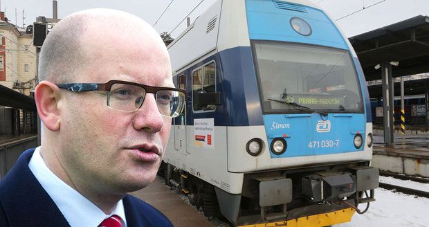 Vlak na letiště v Praze pojede nejdřív v roce 2023, přiznal Sobotka