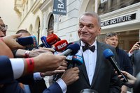 Koaliční námluvy na pražský magistrát odloženy. Do příštího zastupitelstva zbývají stranám už jen dva týdny