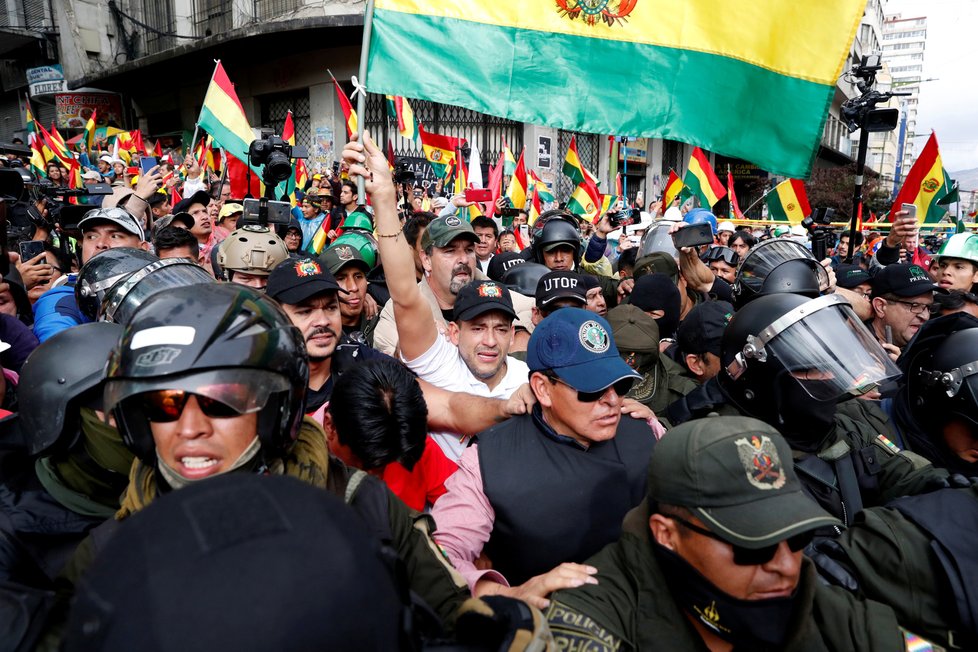 Rezignace bolivijského prezidenta Moralese