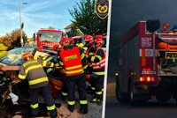 Tragický začátek víkendu na silnicích: Čelní střet, smrtelná nehoda tříkolky a hromadná srážka pěti aut!