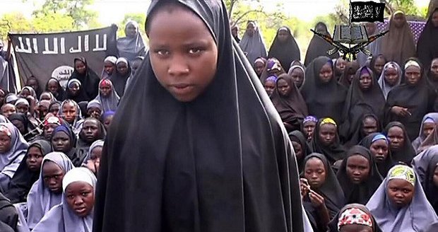 Unesené školačky jsou na svobodě: Boko Haram 21 z nich propustila