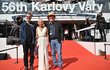 Bolek Polívka, Veronika Žilková a režisér Vladimír Michálek na projekci filmu Zapomenuté světlo na festivalu v Karlových Varech