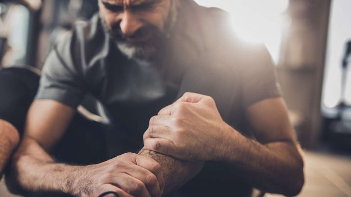 Sprosté nadávky nám pomáhají lépe snášet bolest, tvrdí studie. Sprosté nadávky nám pomáhají lépe snášet bolest, tvrdí studie.